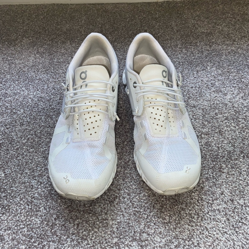 ONCLOUD 5 WOMENS SNEAKERS